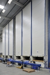 Six Hänel vertical picking towers (“Lean Lifts”) are positioned along the centre of the building.